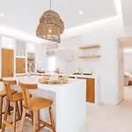 Cocopalm Naxos Aparthotel 4*