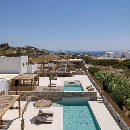 Cocopalm Naxos Aparthotel 4*