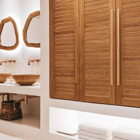 Ξενοδοχείο με διαμερίσματα Cocopalm Naxos 4*